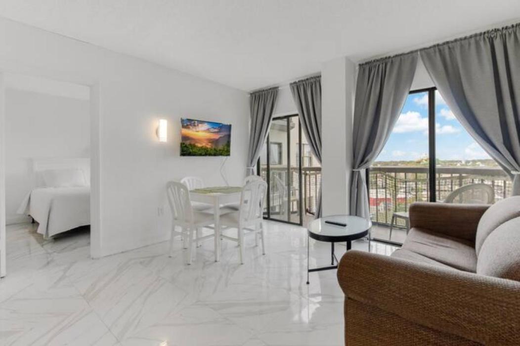Enclave Apartments At International Drive Orlando Room photo